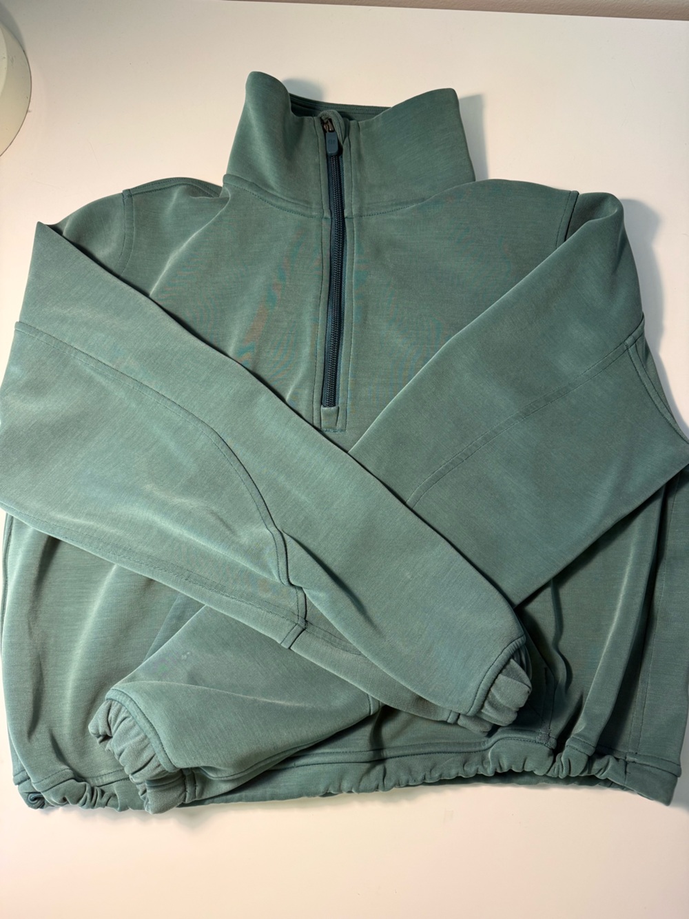 Lululemon pullover